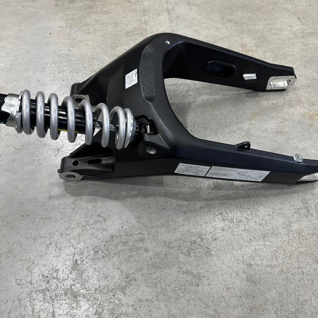 DUCATI スクランブラー800 スイングアーム&ショックアブソーバー付き