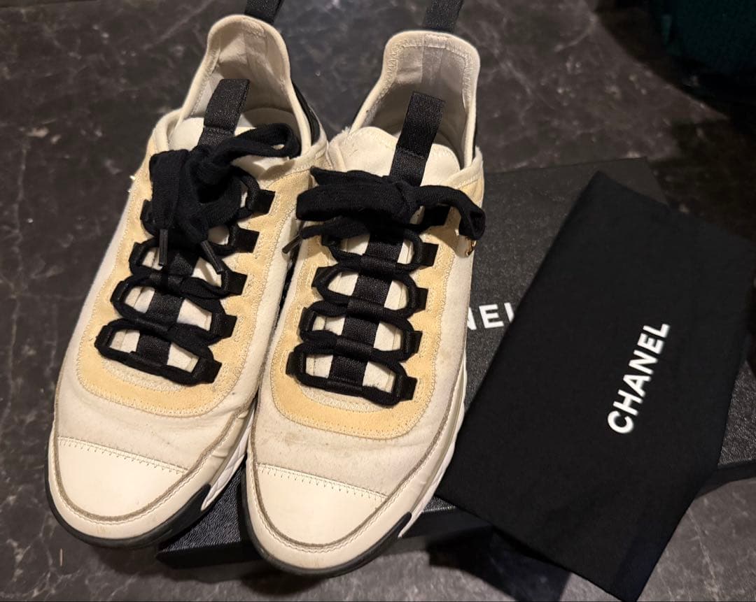 【1月6日まで値下げ】CHANEL シャネル スニーカー 39