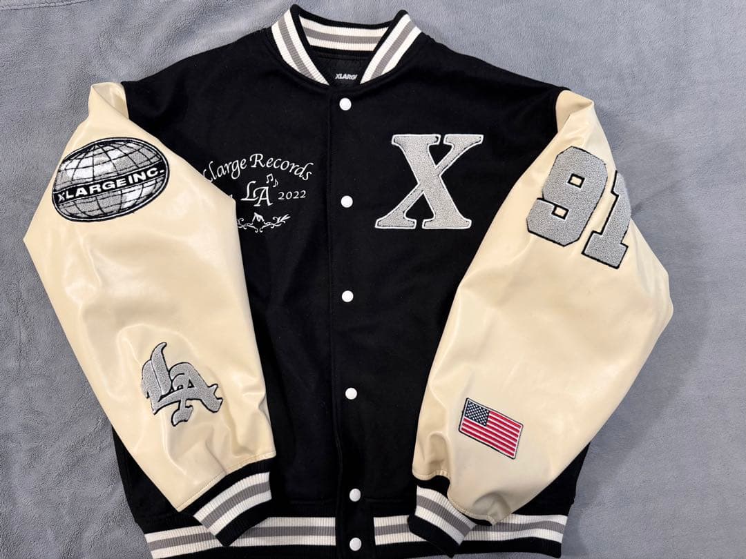 XLARGE スタジャン 黒/ベージュ　　XL