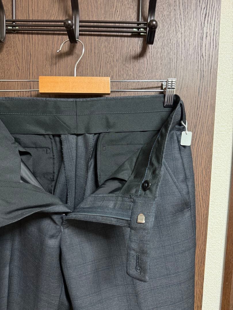 A4新品未使用！極上イタリアREDAウール100%グレー3ピーススーツ！極小訳