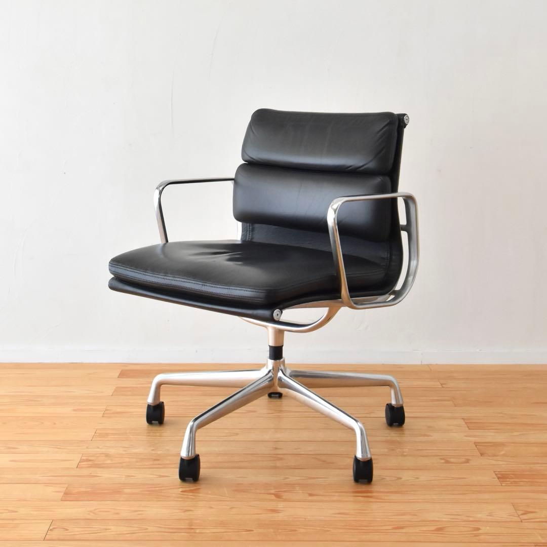 Herman Miller イームズ　ソフトパッド　アルミナムチェア