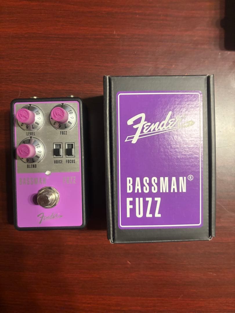 美品Fender BASSMAN FUZZ ベースエフェクター