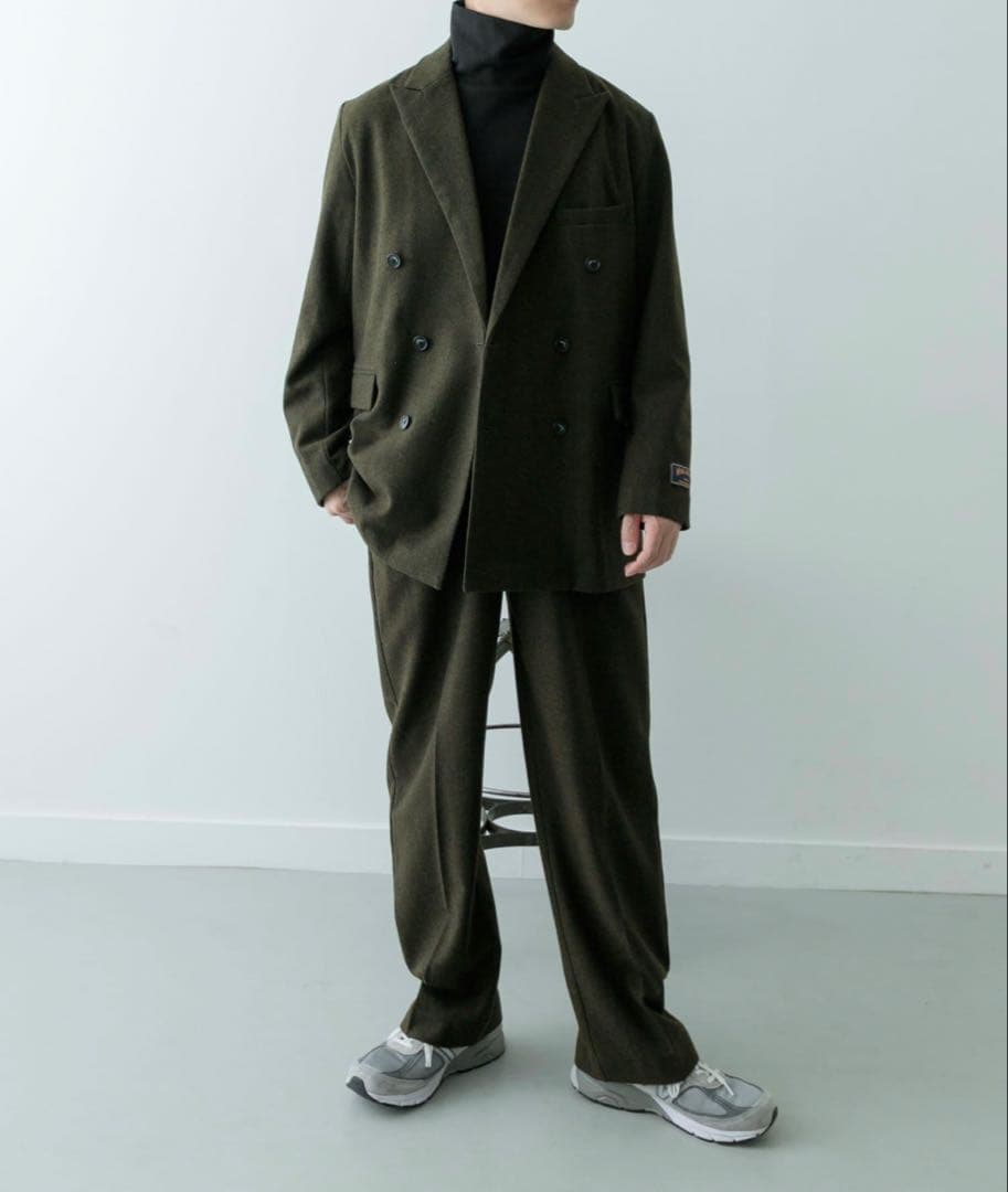 ウール混 ダブルブレスト ジャケット / テーパードパンツ