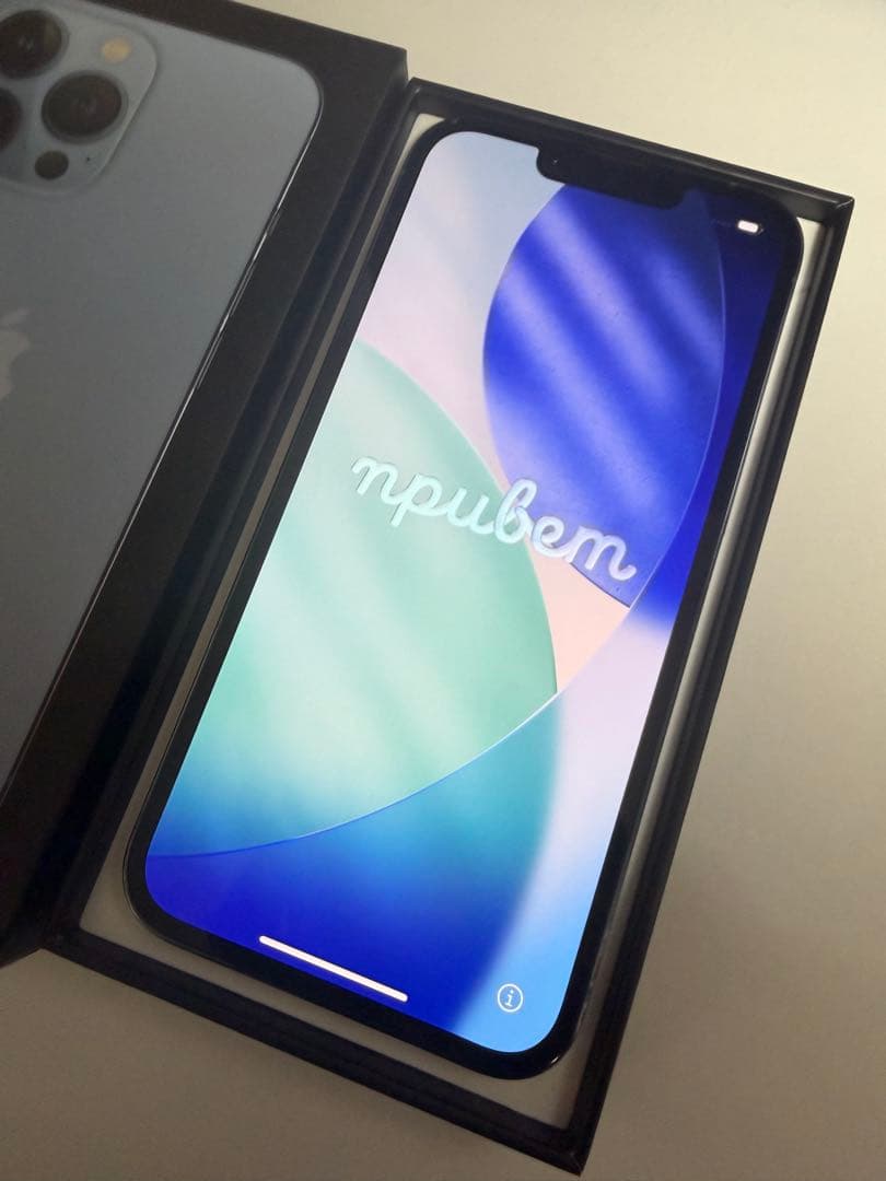 Apple iPhone 13 Pro シエラブルー 256GB 残量96%