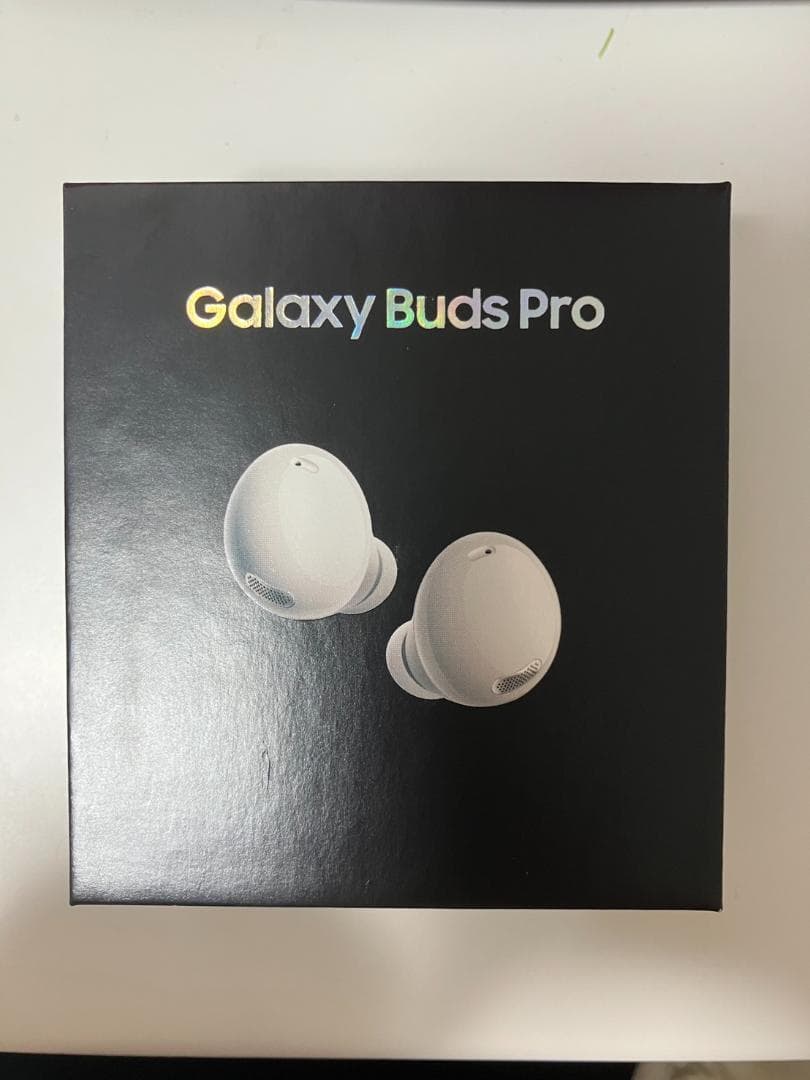未開封　SAMSUNG Galaxy Buds Pro ホワイト イヤホン