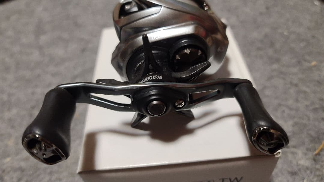 ジリオン SV TW 1000L ベイトリール