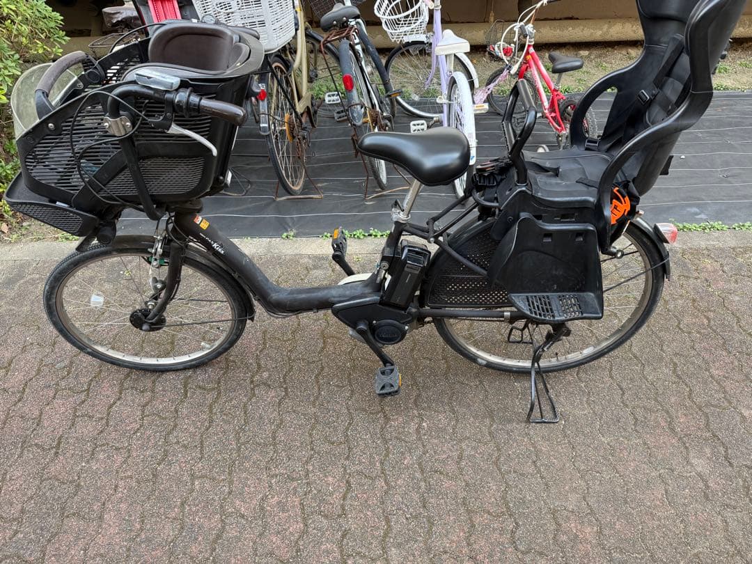 電動アシスト自転車 チャイルドシート付き 黒