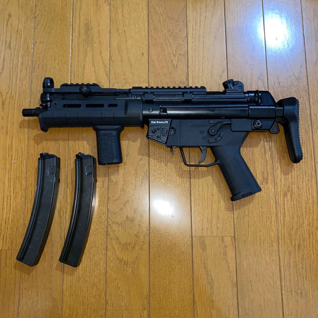 東京マルイ　次世代電動ガン　MP5A5 カスタム