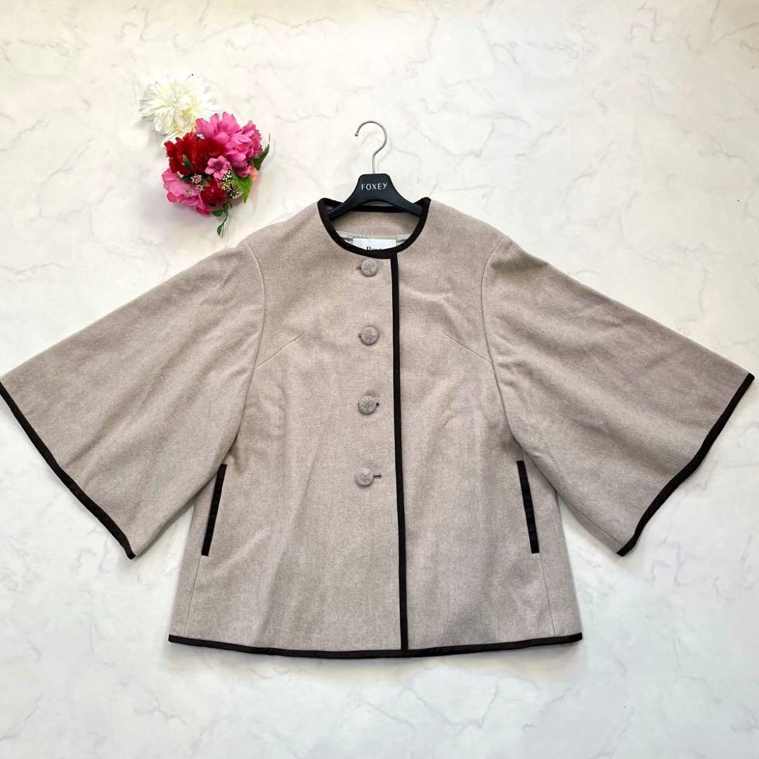 極美品☆Rene ルネ　ケープコート　ポンチョ風　刺繍ボタン　36