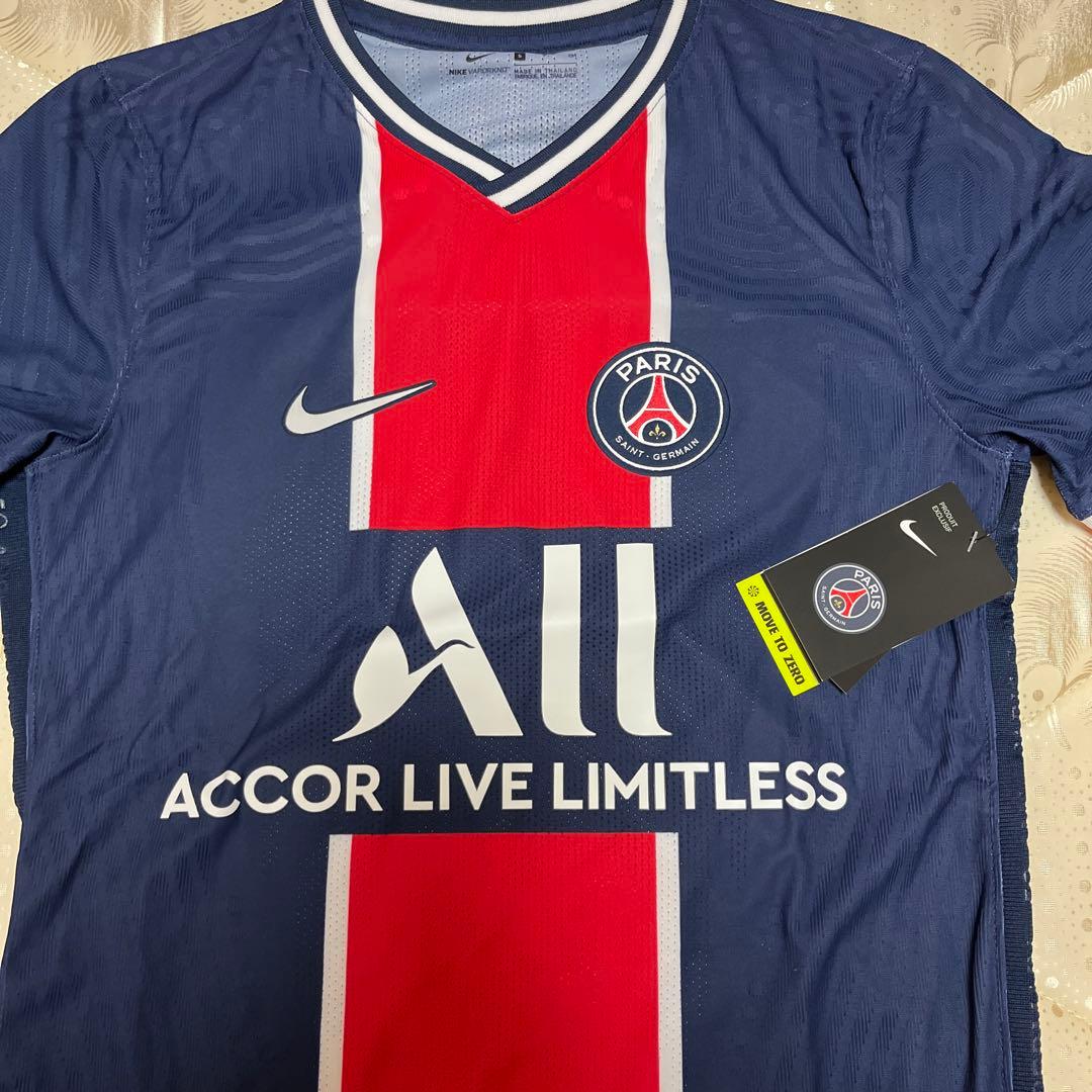 ナイキ　パリサンジェルマン　オーセンティック