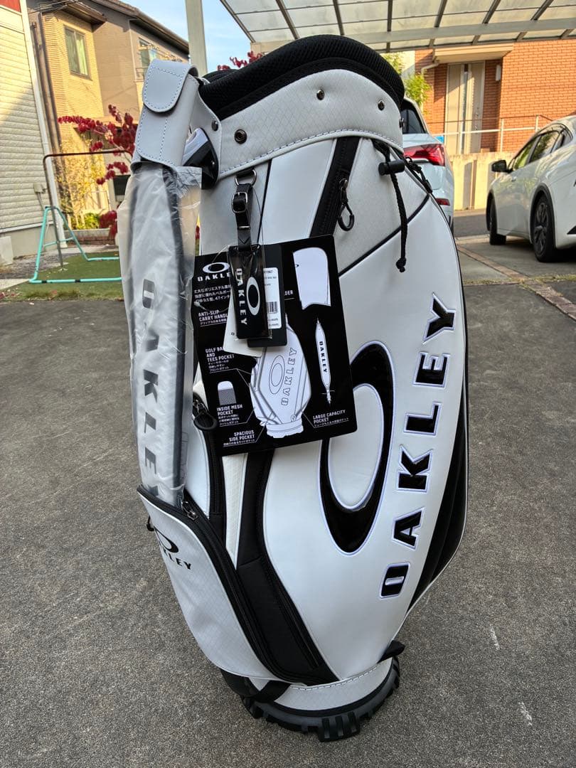 OAKLEYキャディバック(新品)