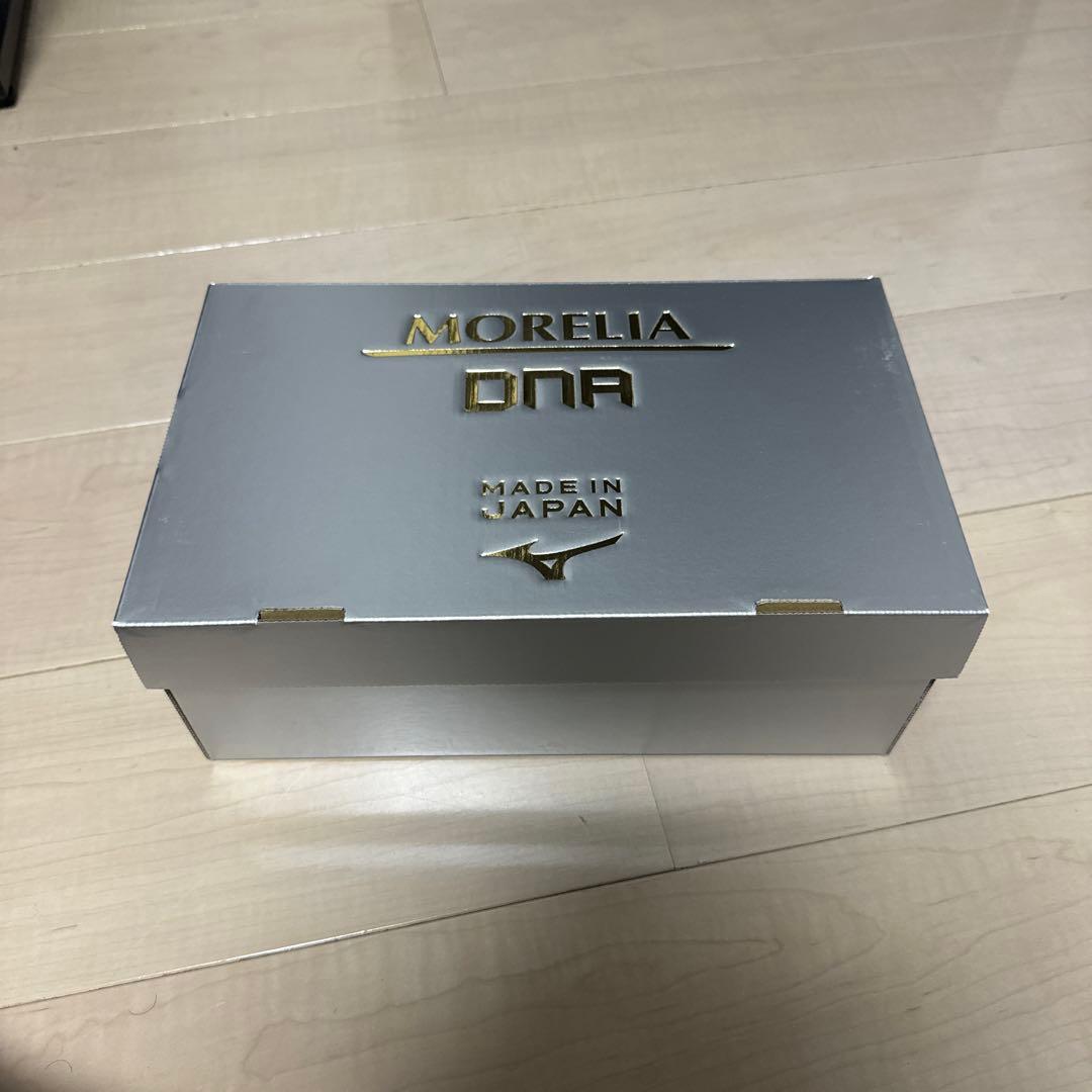 Mizuno モレリア DNA サッカーシューズ シルバー/ゴールド　26.0