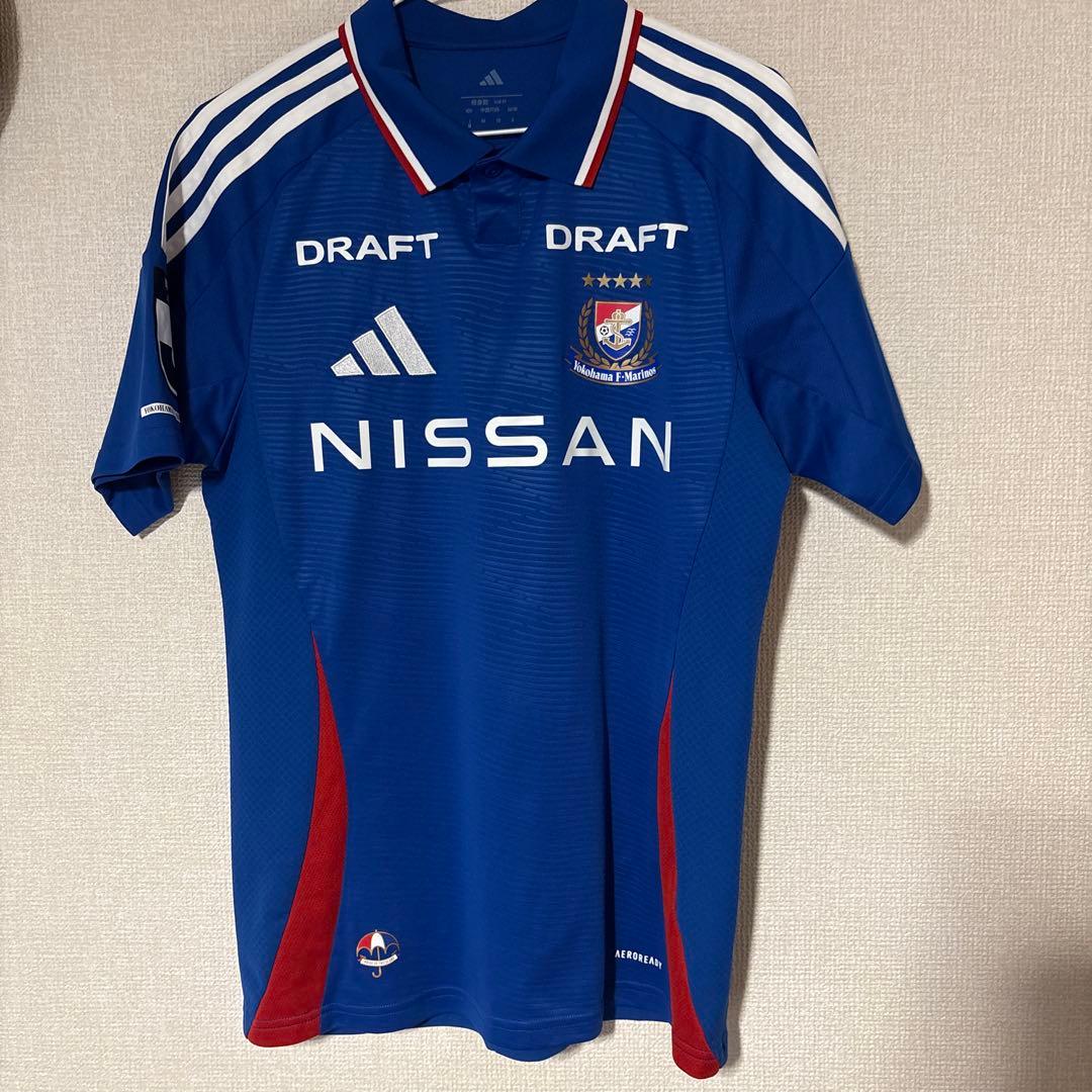 2025年　山根陸　横浜F・マリノス　ホームユニフォーム