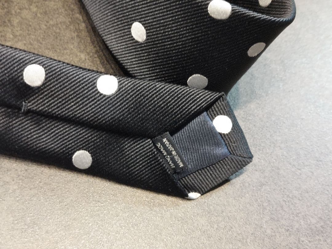 新品 ビームスF購入 FITZGERALD シルク ドット柄 ネクタイ