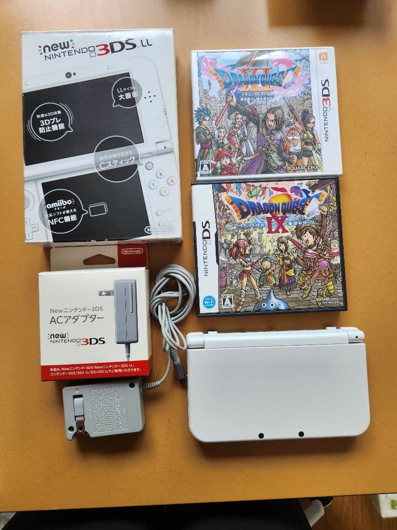 Newニンテンドー3DSLL パールホワイト + ドラクエ9, 11