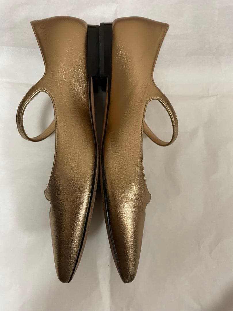 ペリーコ フラットパンプス　ゴールド　36.5