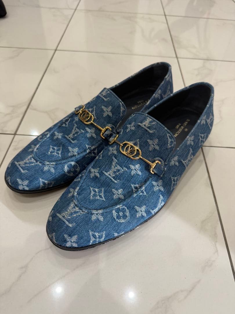 LUIS VUITTON モノグラム　ローファー