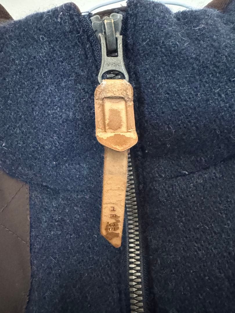 ノースフェイス ダウンベストTHE NORTH FACE Down vest