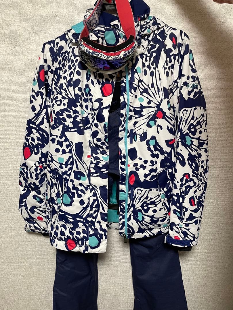 スノボ　ウェア(上下)、ゴーグルセット