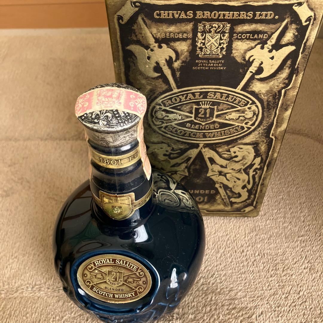 ロイヤルサルートSCOTCH WHISKY 21年古酒　 未開栓