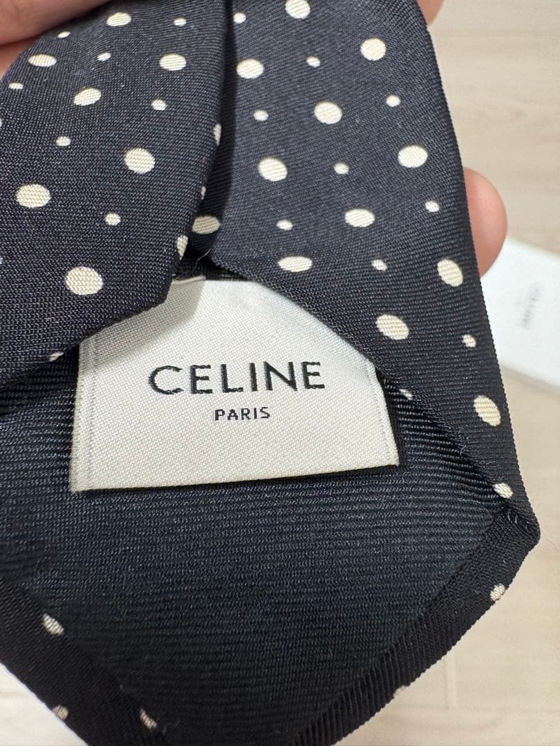 【最終値下げ】celine ナロータイ　ドット
