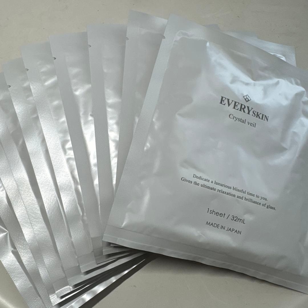 【Yui】EVERYSKIN Crystal veil 32mL 10枚