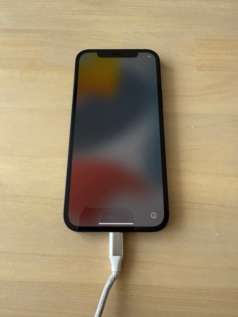 Apple iPhone 12 64GB 本体