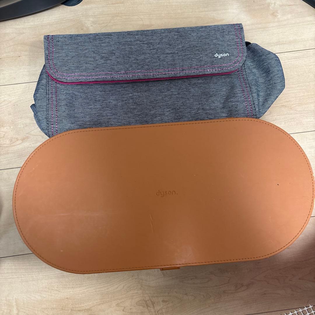 Dyson Airwrap ダイソン　HS01 ヘアスタイラードライヤー