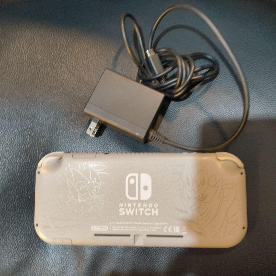 Nintendo Switch Lite ポケモンデザイン