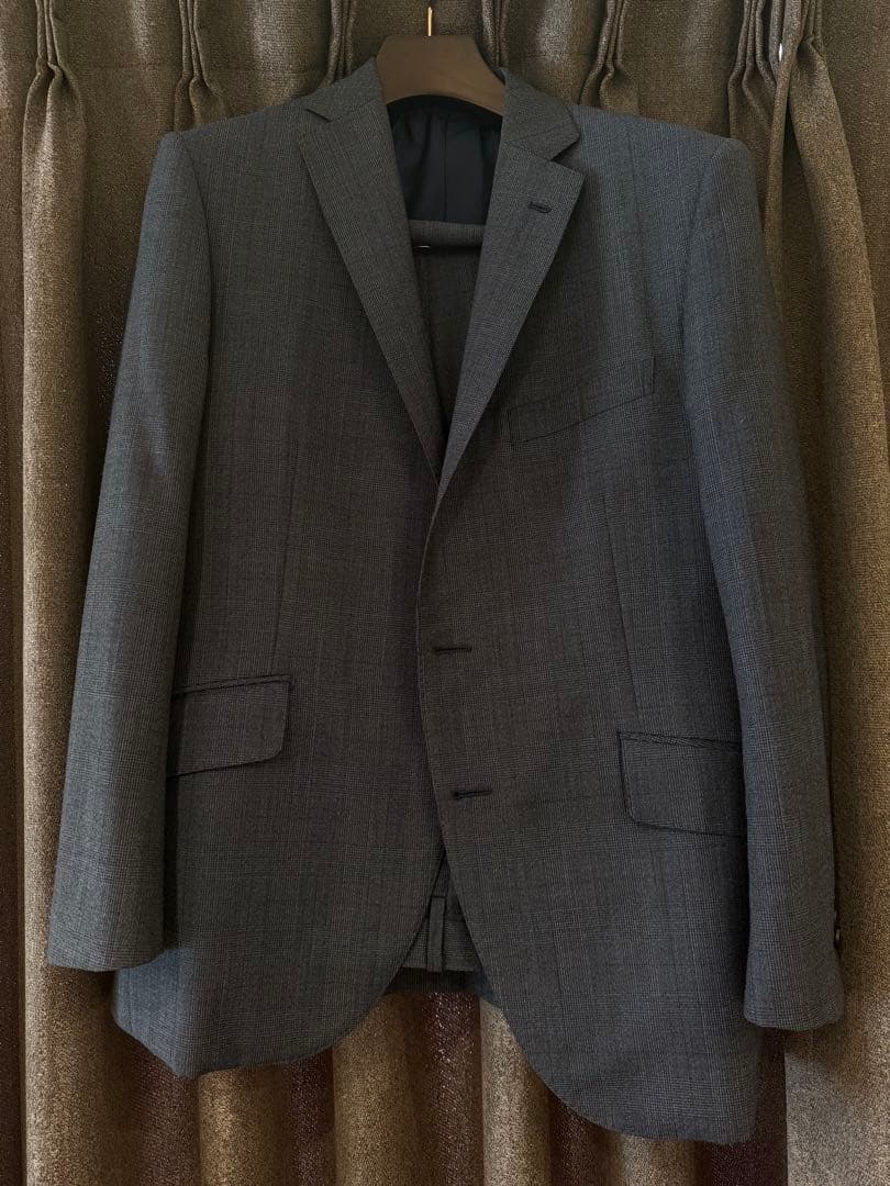 【エルメネジルド・ゼニア】オーダーメンズ スーツ (ツーピースセット)美品