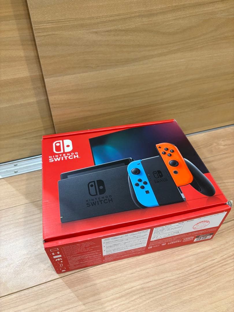 【新品】Nintendo Switch 新パッケージ版 本体