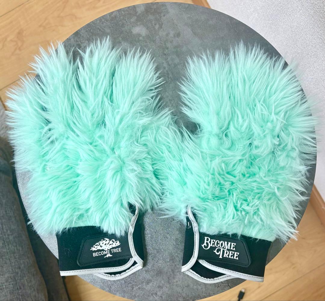 BECOME TREE ミントグリーンファーグローブ