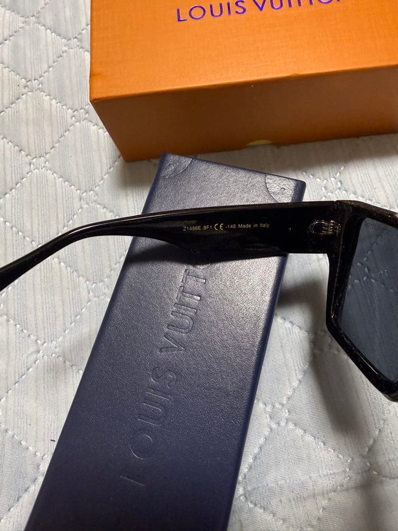 ルイヴィトン　サイクロン　サングラス　早い者勝ち