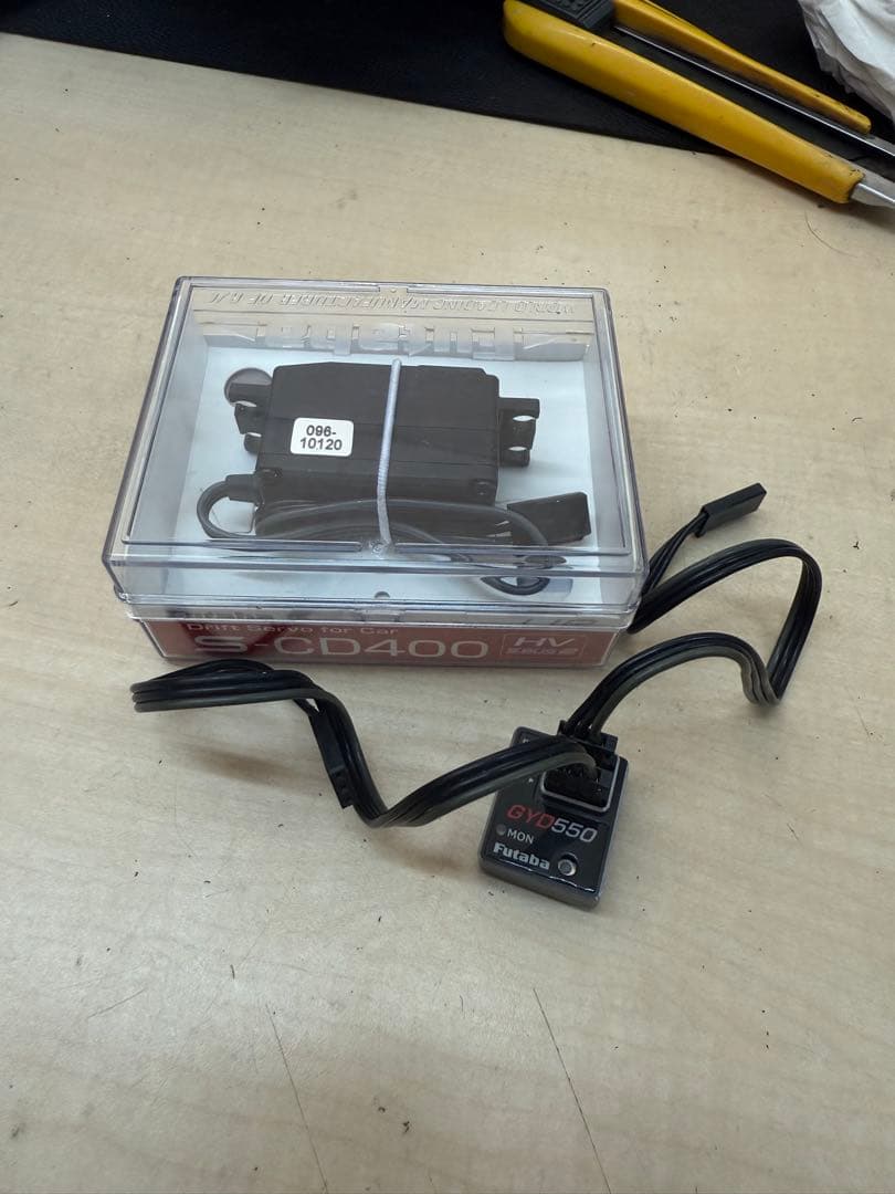 サーボ　フタバ futaba S-CD400 ジャイロGYD550