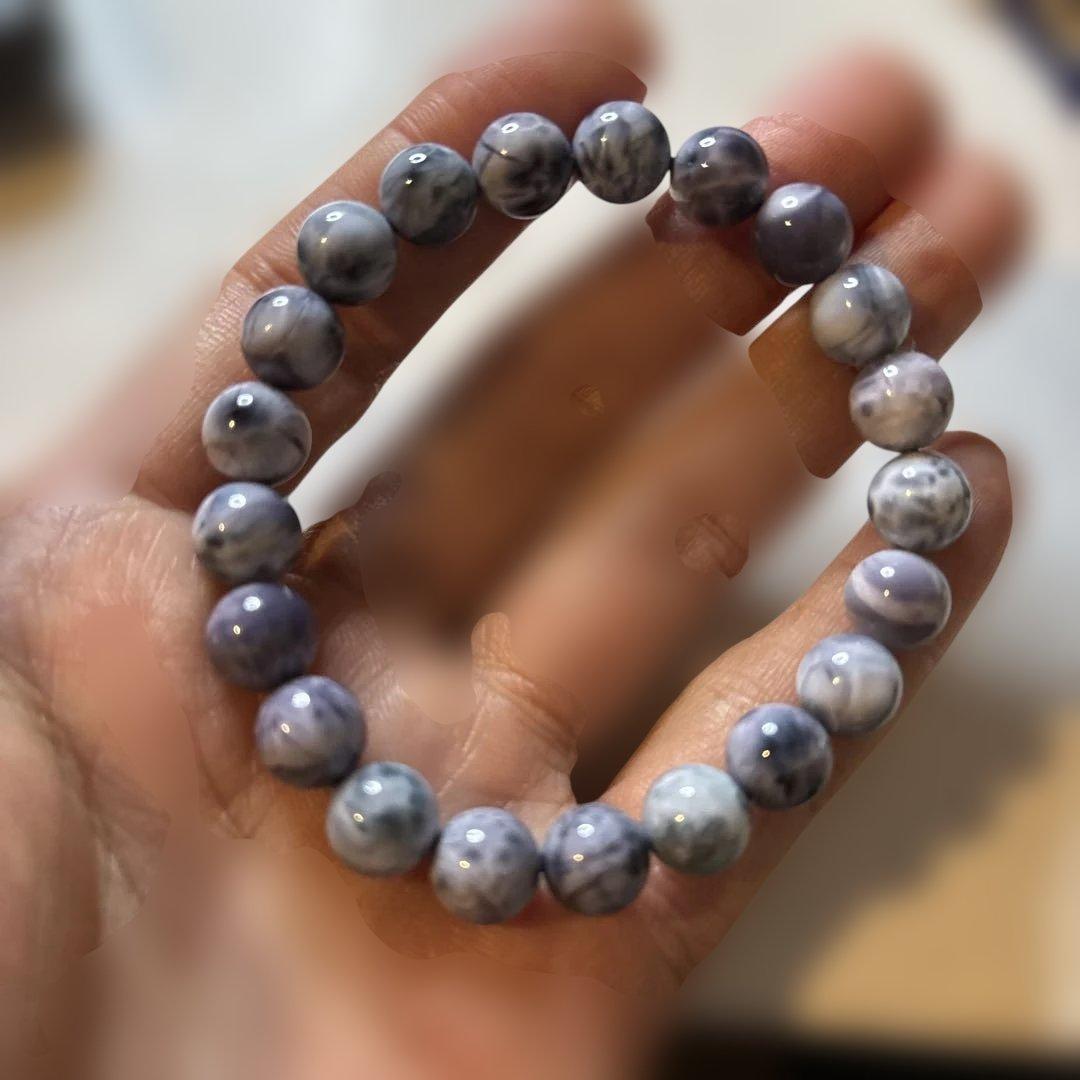 すっごいラリマー！パープルラリマー！ドミニカ共和国産！ズワーンとくる！すっごい！