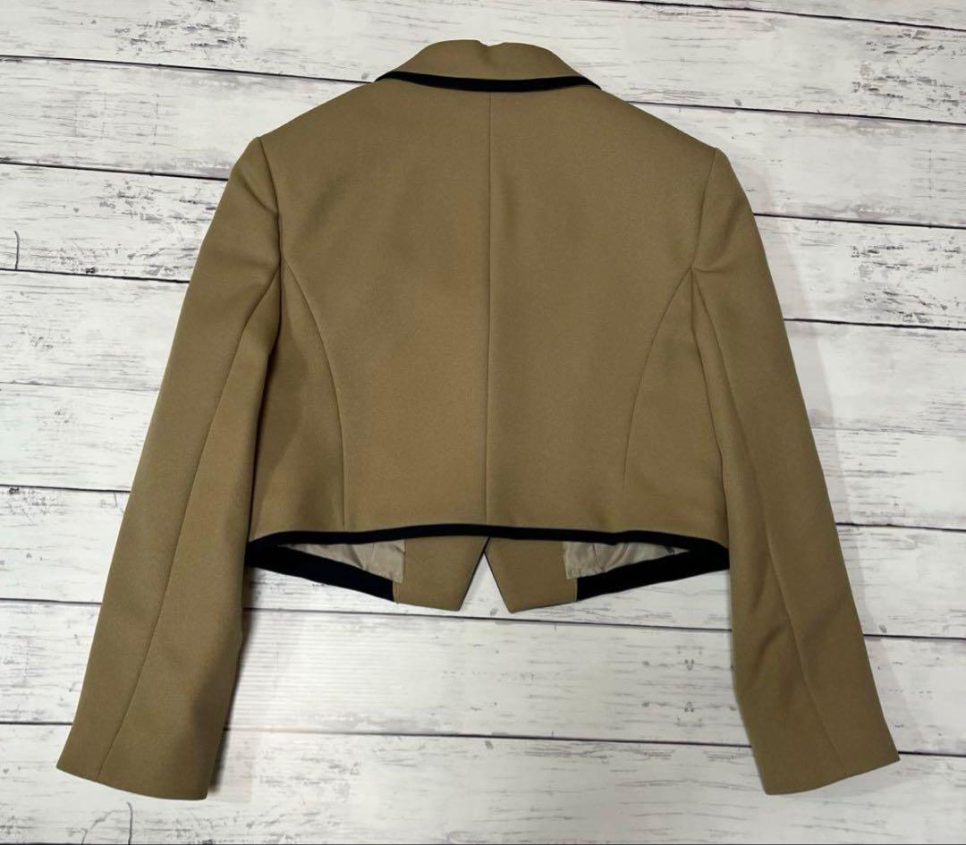 ☆美品☆ELLE エルアンノワール　フォーマルスーツ　卒服　キャメル　150