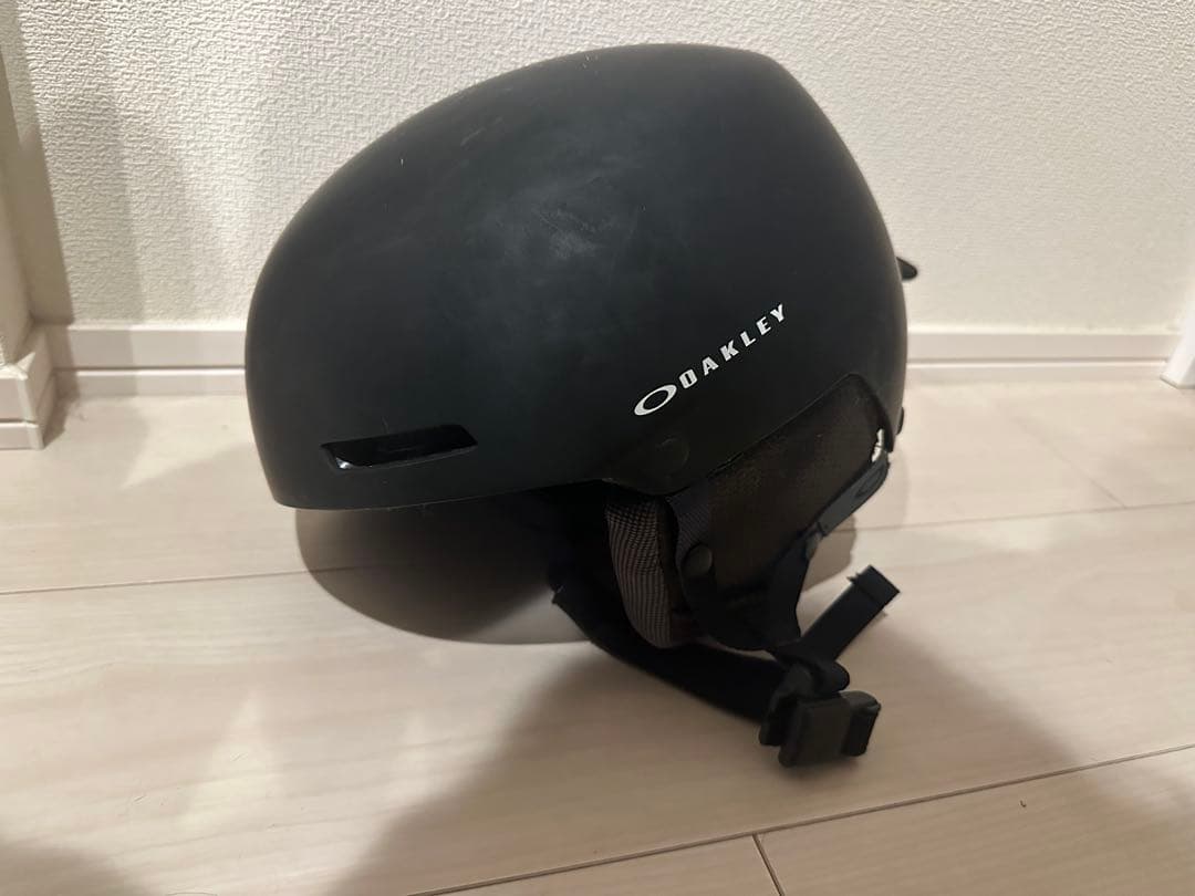 OAKLEY ブラック ヘルメット MOD1 Pro