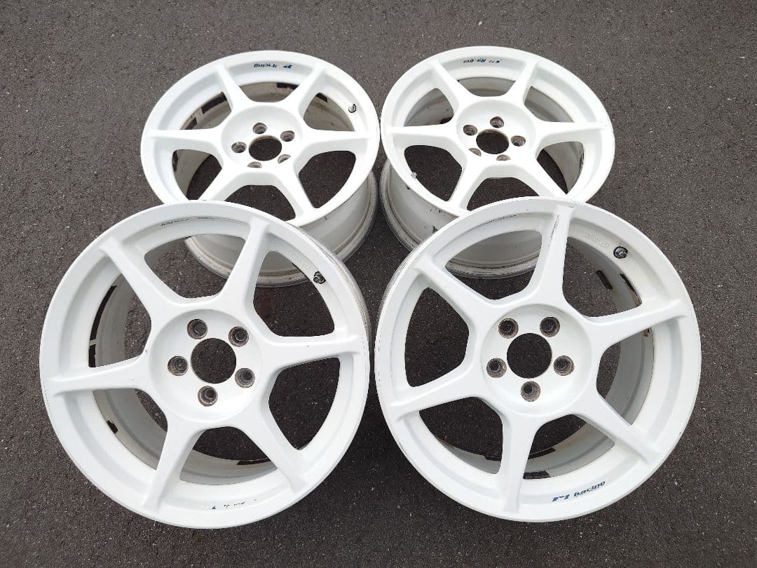P1レーシング　16インチ4本セット