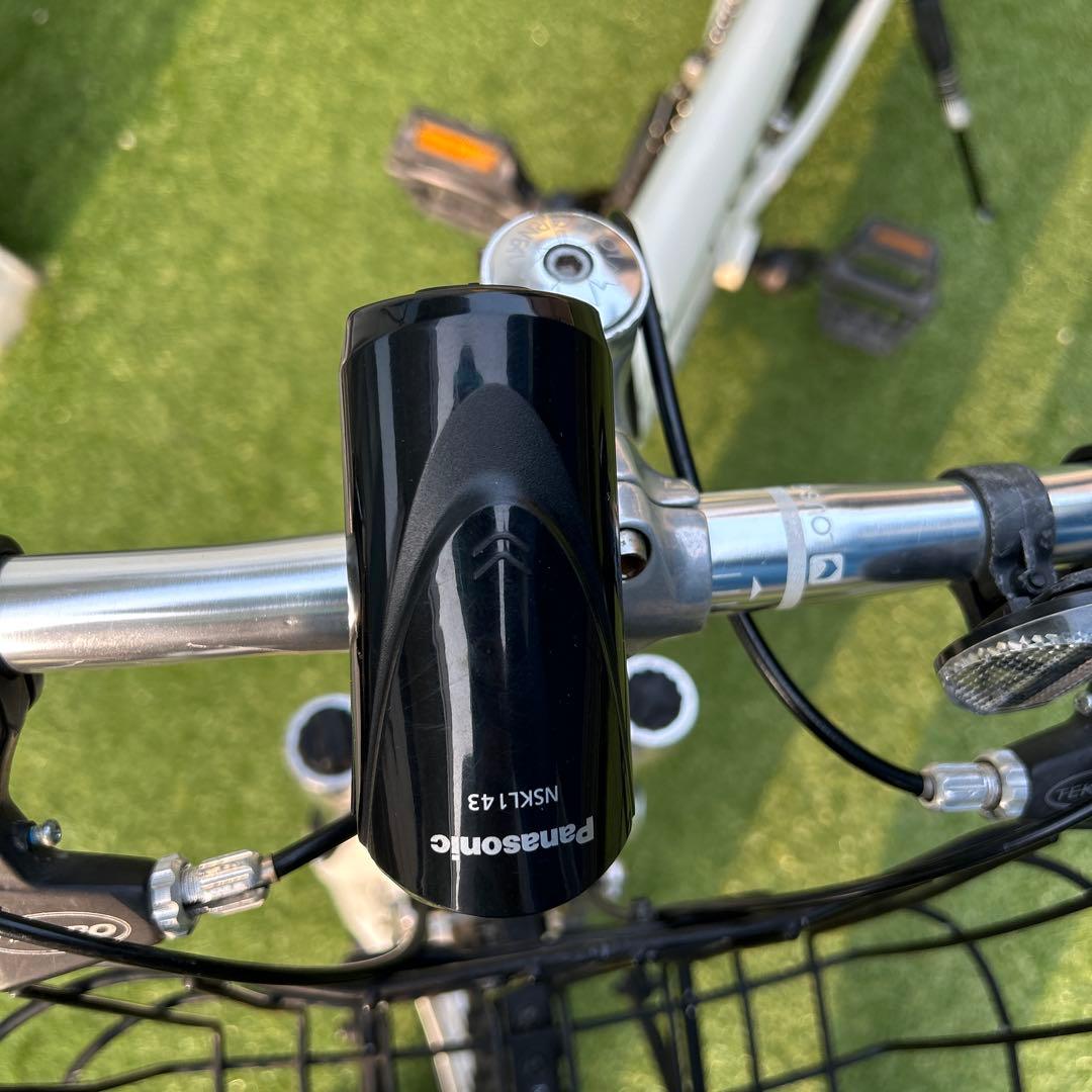 LOUIS GARNEAU j24 ホワイト 自転車 バスケット付き