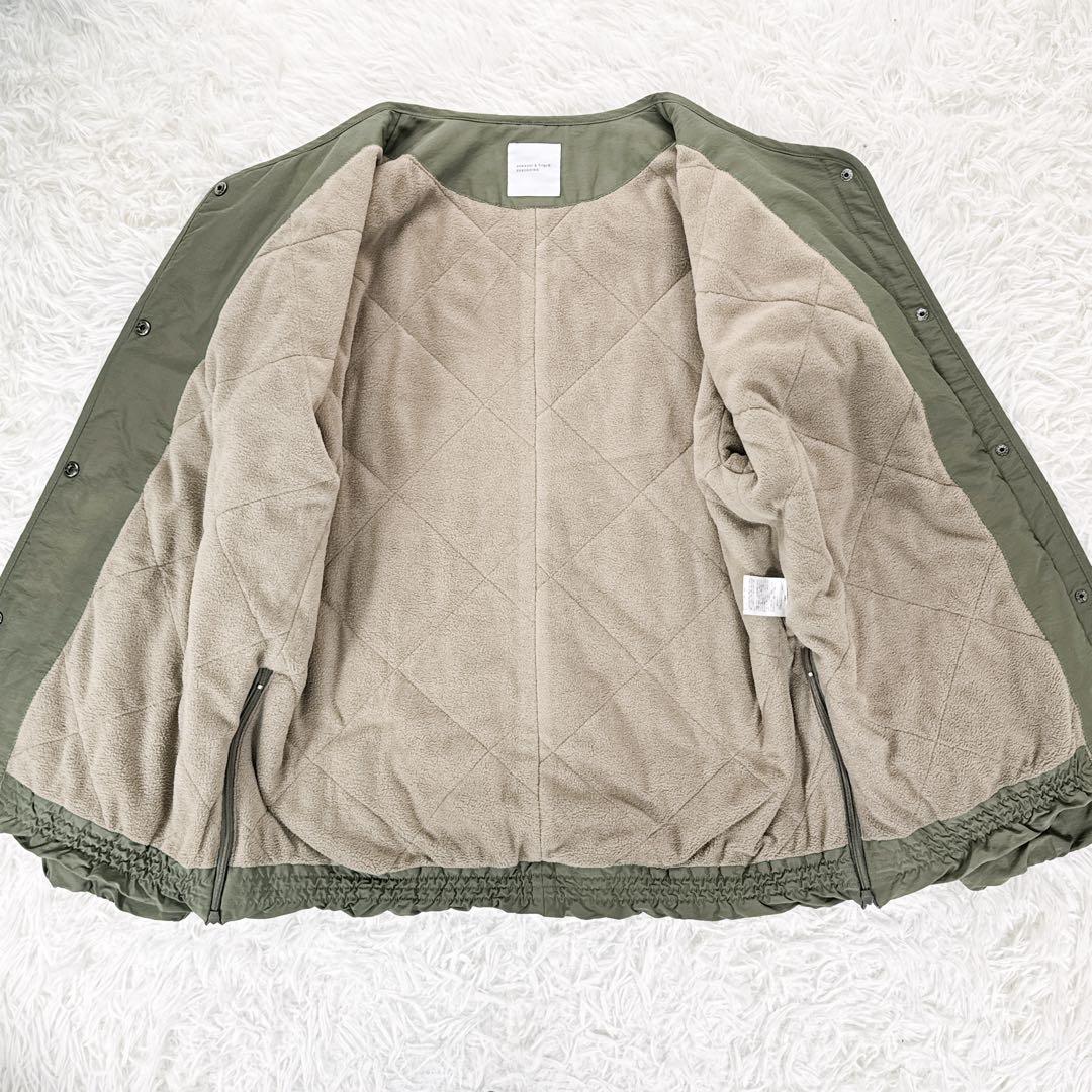 北欧暮らしの道具店　洗える ショート丈コート　カーキ ノーカラー　ブルゾン