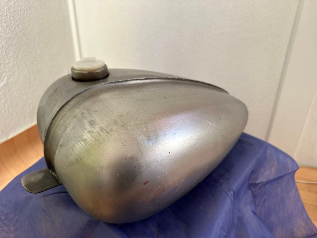 バイク タンク 汎用