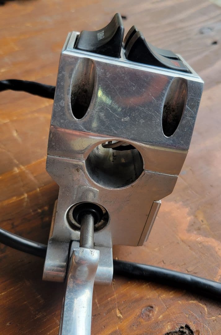 アレンネス　ブレーキマスターシリンダー