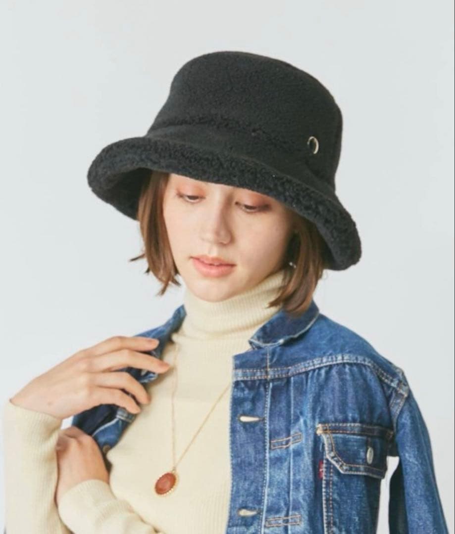 Chapeau d'O Color Boa Bucket　黒