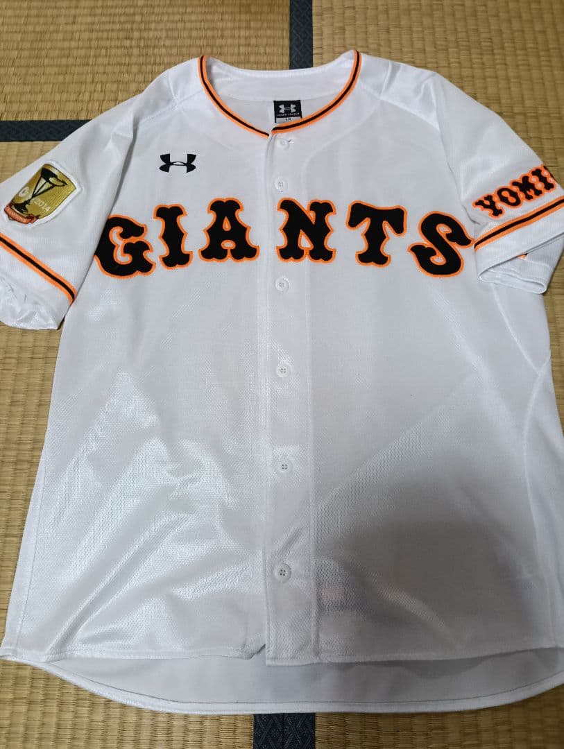 読売　巨人　長野久義選手 プロコレクション チャンピオンエンブレム付ユニフォーム