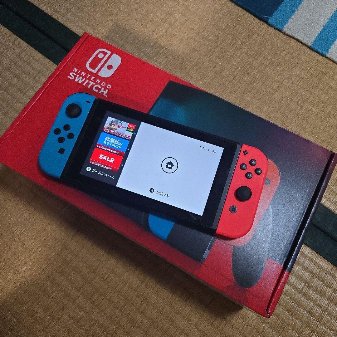 Nintendo Switch 本体 赤/青