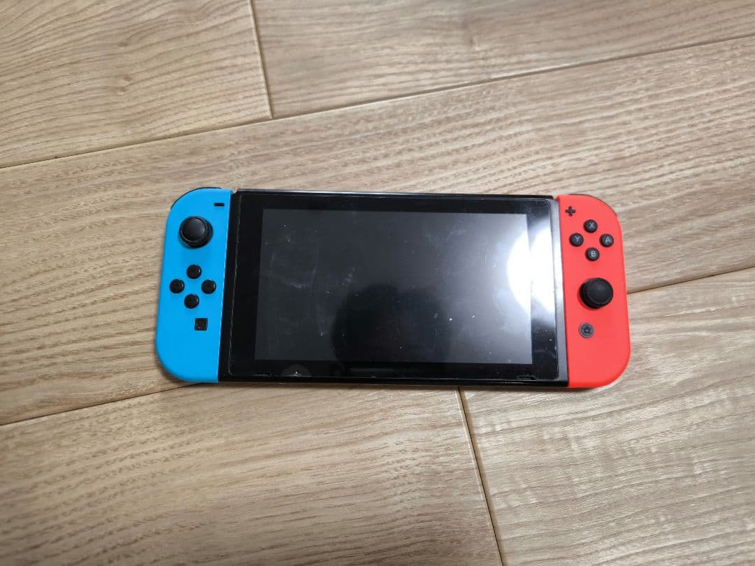 Nintendo Switch 青/赤 傷汚れあり　任天堂　スイッチ本体