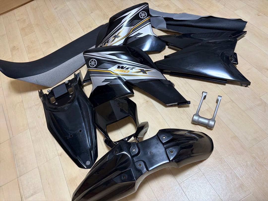 G*縄様 WR250X 純正外装一式 2014年式 フロントフェンダーカットあり