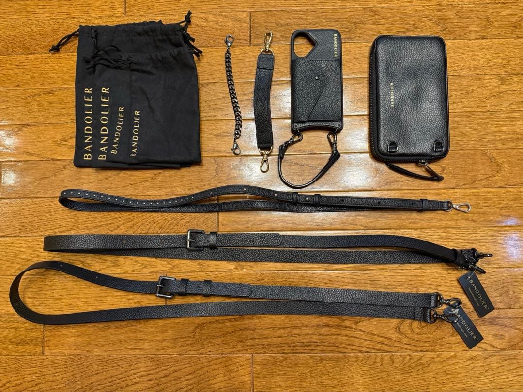 BANDOLIER iPhone16 諸々セット