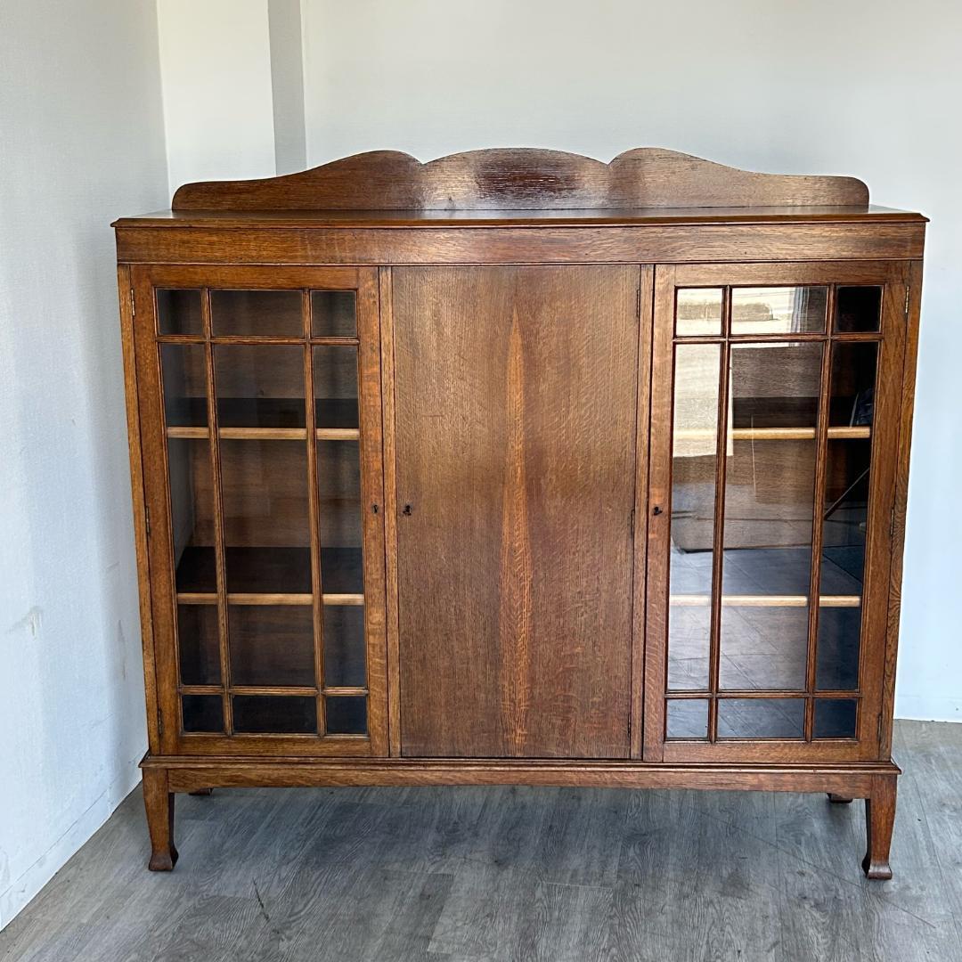 イギリス アンティーク　家具 ブックケース キャビネット 1930年頃 483A
