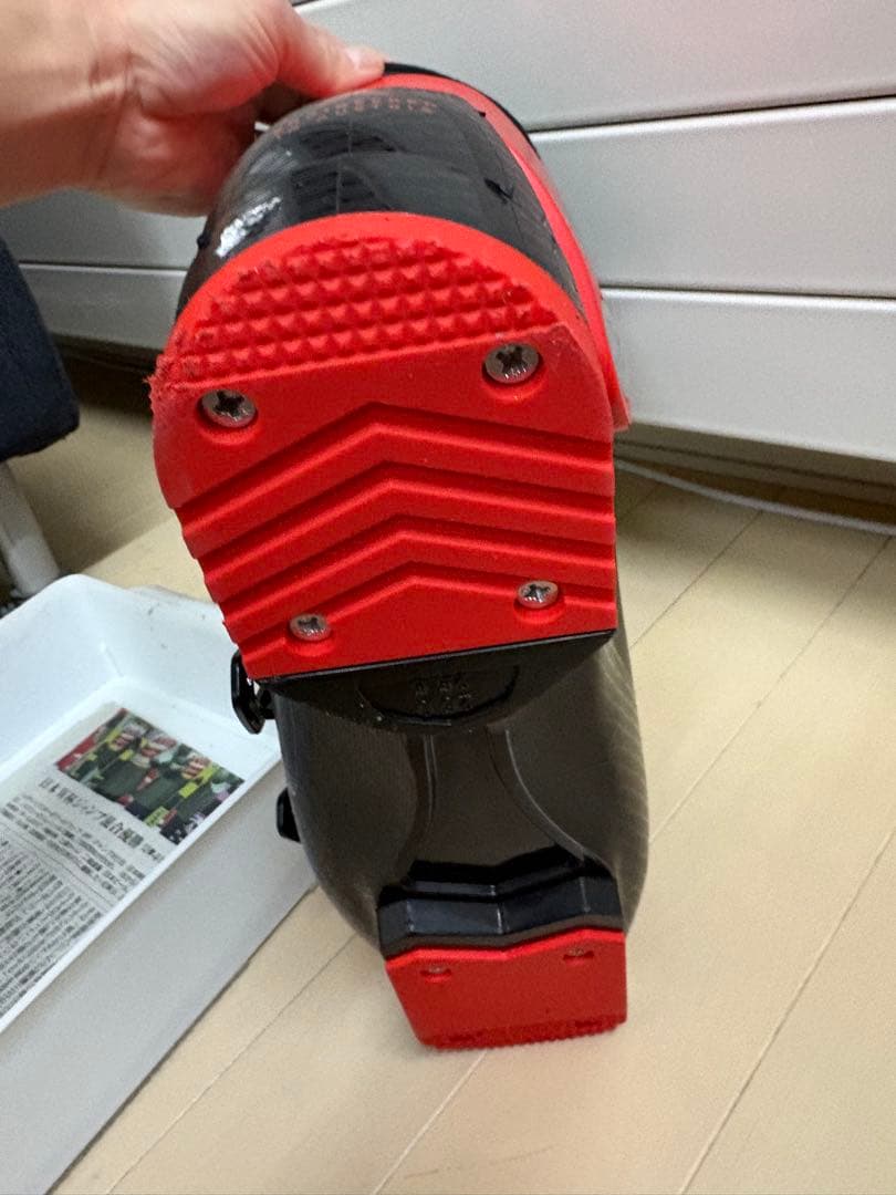 美品！ATOMIC HAWX スキーブーツ 赤/黒